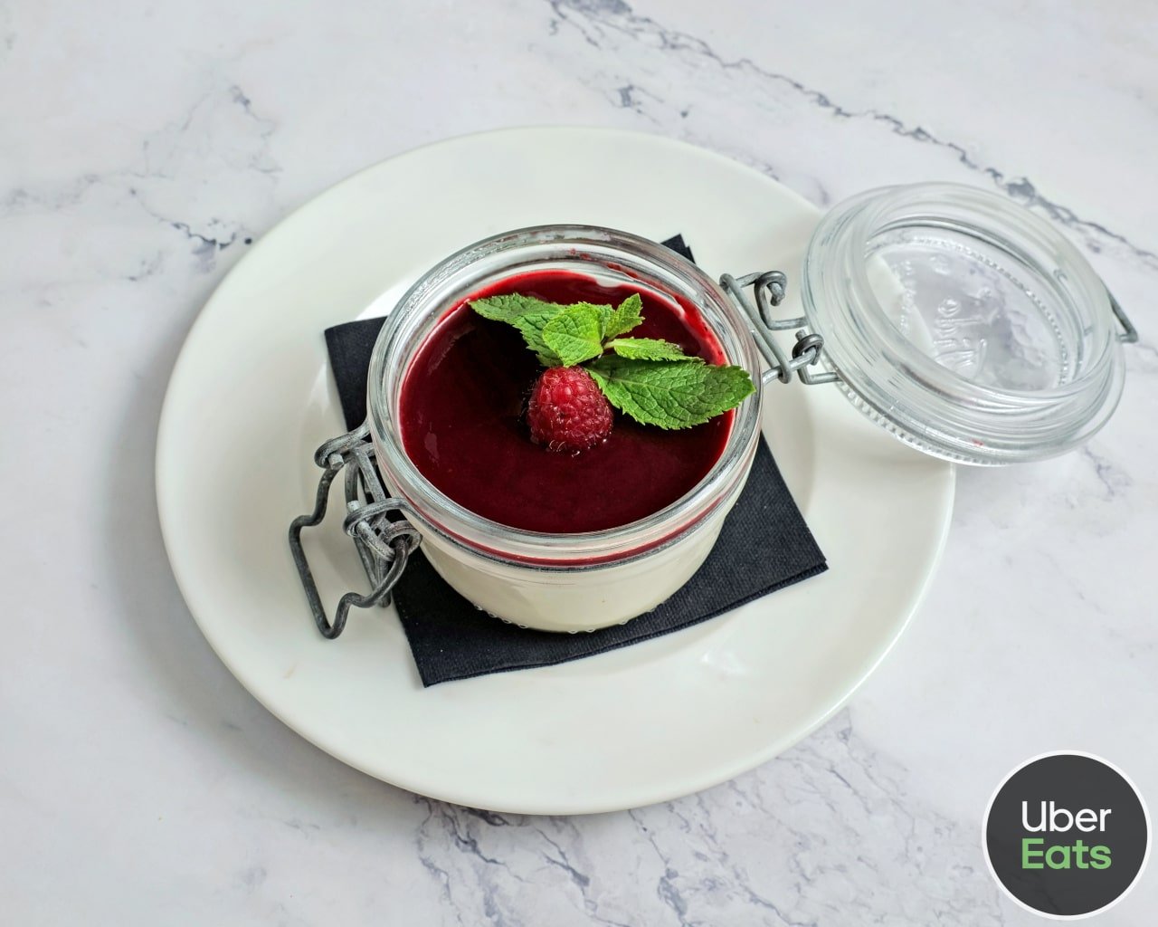 photoshoot_for_da_nonna_rita_by_casa_nostra_cotta_550x440-min